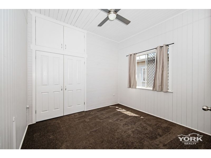 6 Wilmot Street, South Toowoomba QLD 4350