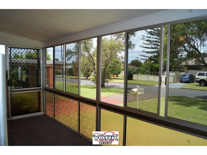 17 Podd Street, Wilsonton QLD 4350