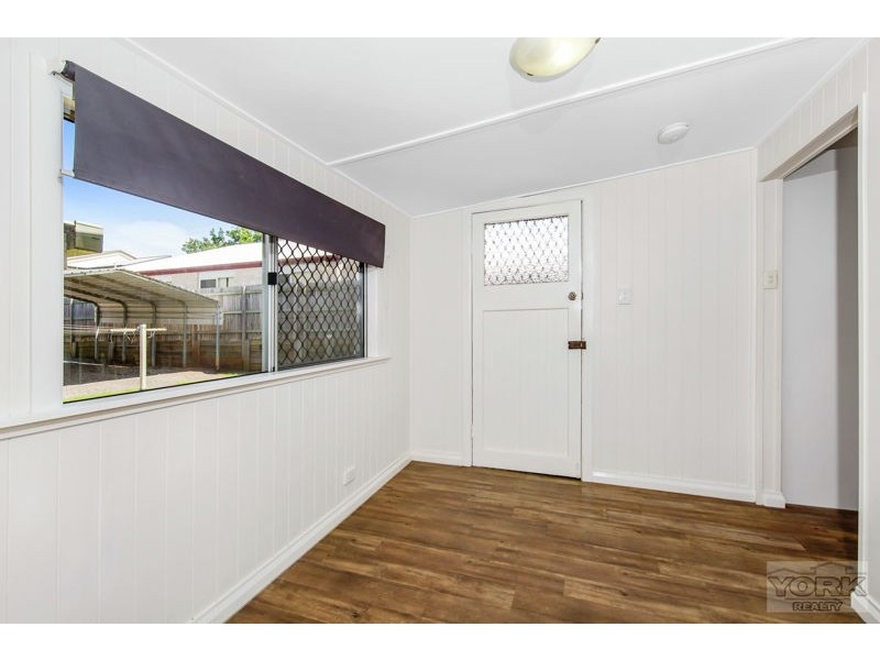 29a Helen Street, Newtown QLD 4350