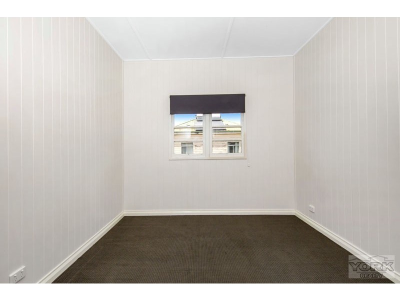 29a Helen Street, Newtown QLD 4350