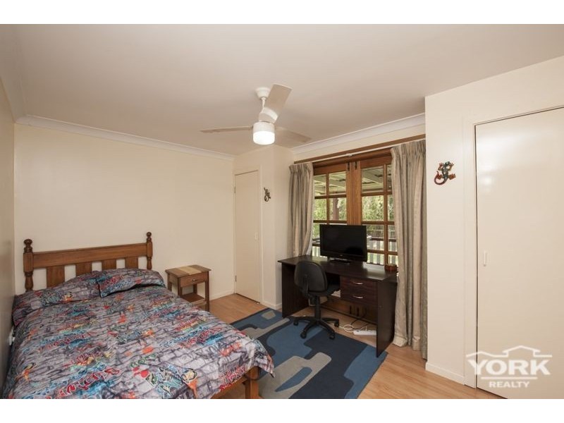 7 Creek Street, Cambooya QLD 4358