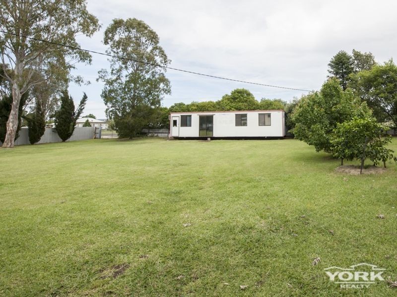 7 Creek Street, Cambooya QLD 4358