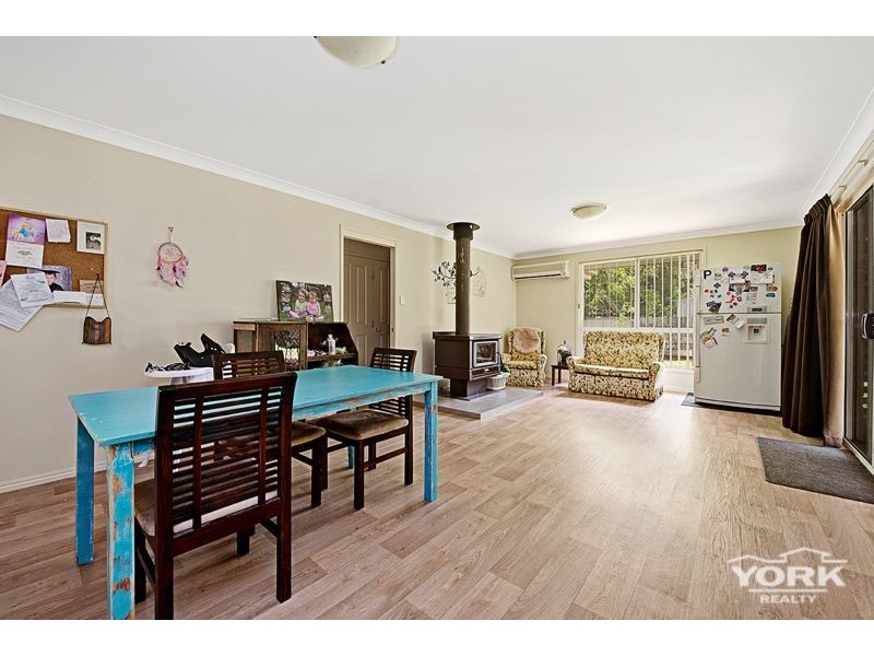 15 Black Court, Wilsonton QLD 4350