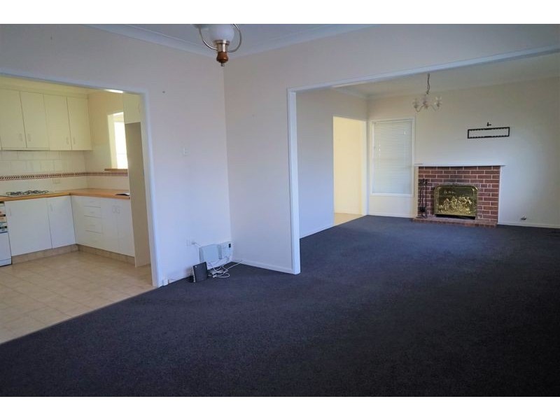 9 Webb Street, Rangeville QLD 4350