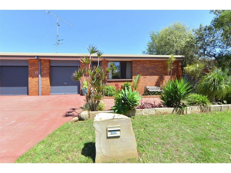 2/1 Heinemann Court, Kearneys Spring QLD 4350