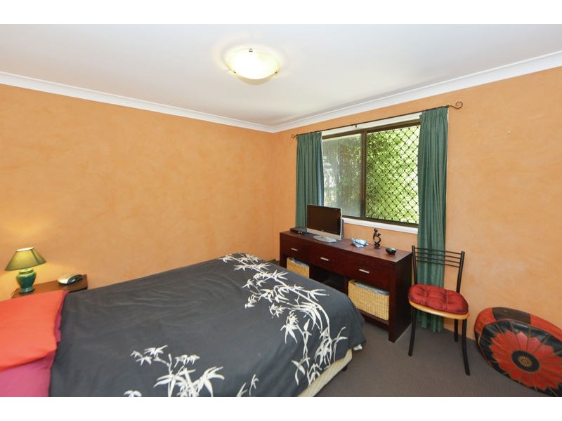 2/1 Heinemann Court, Kearneys Spring QLD 4350