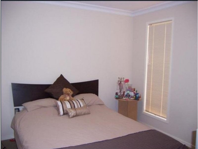 2/2 Yearling Close, Glenvale QLD 4350