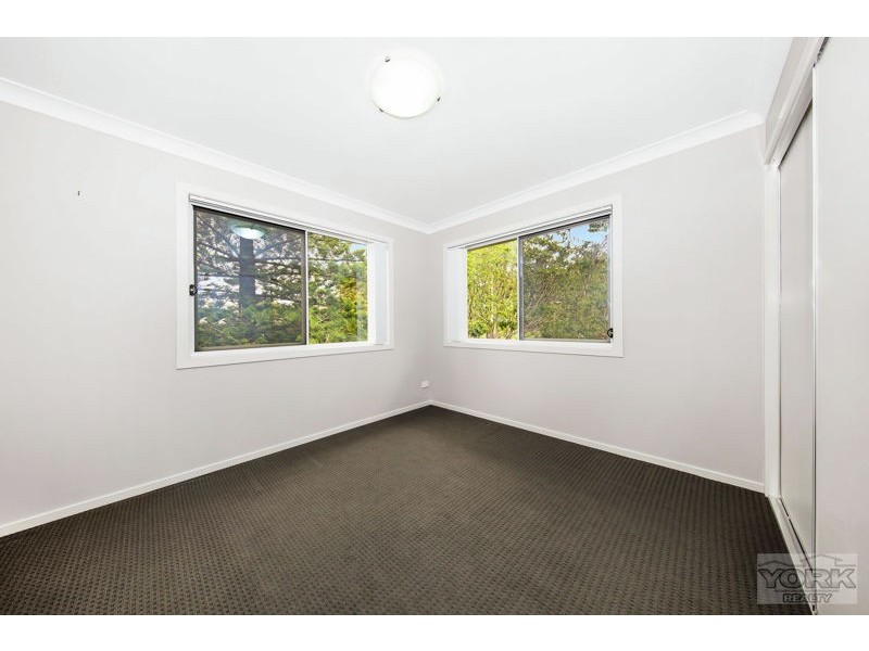 8/5 Messines Street, Harlaxton QLD 4350
