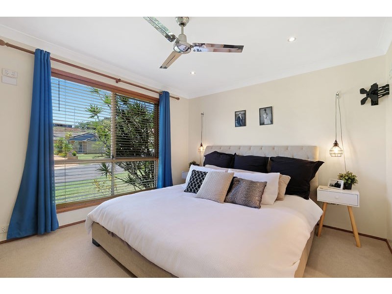 36 Catalina Drive, Wilsonton QLD 4350