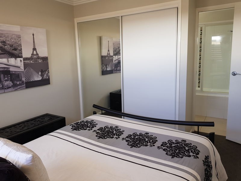 4/381 Greenwattle Street, Wilsonton QLD 4350