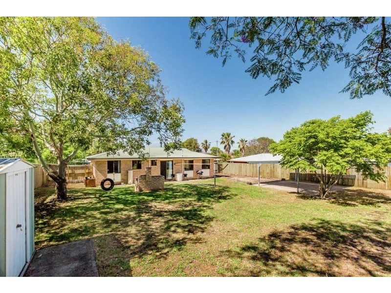 2 Palmerstone Court, Wyreema QLD 4352