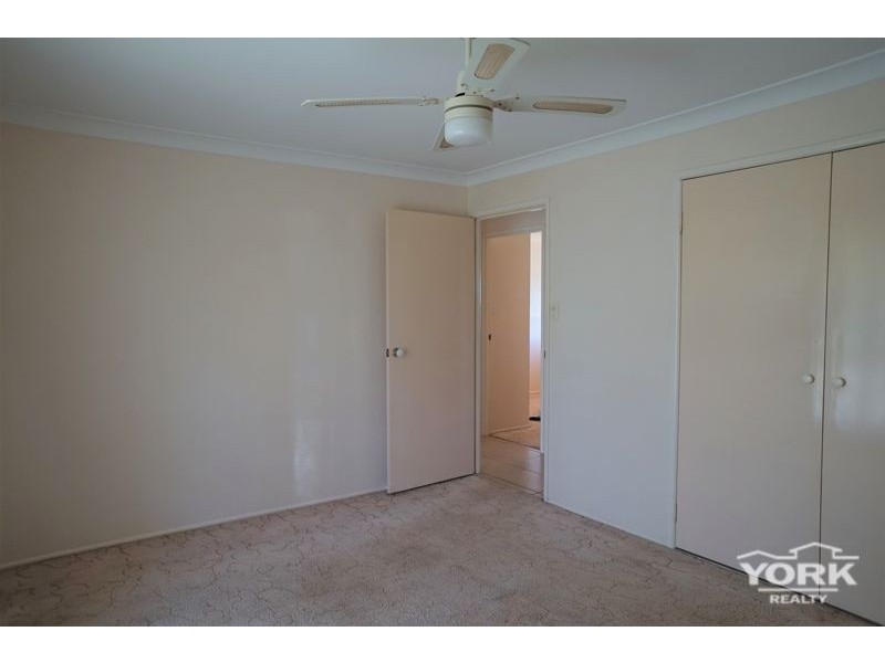 160 Hursley Road, Glenvale QLD 4350