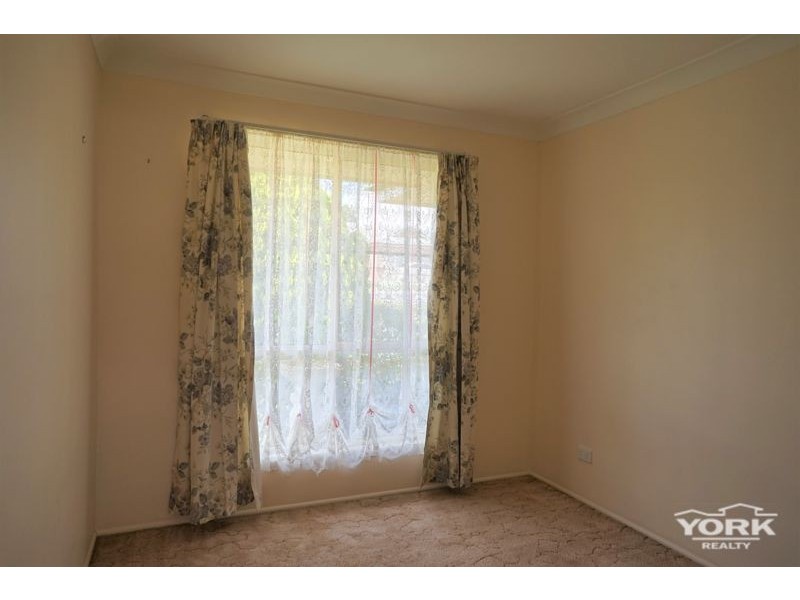 160 Hursley Road, Glenvale QLD 4350