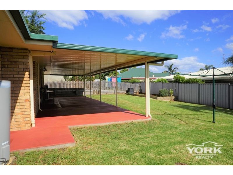 160 Hursley Road, Glenvale QLD 4350
