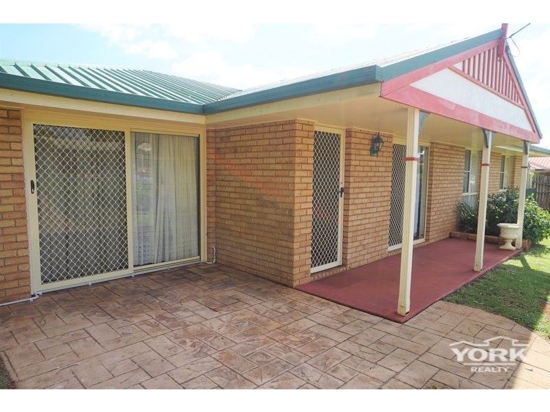 160 Hursley Road, Glenvale QLD 4350
