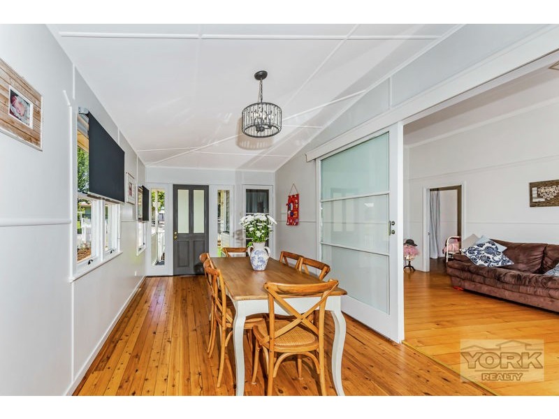 41a Wallace Street, Newtown QLD 4350