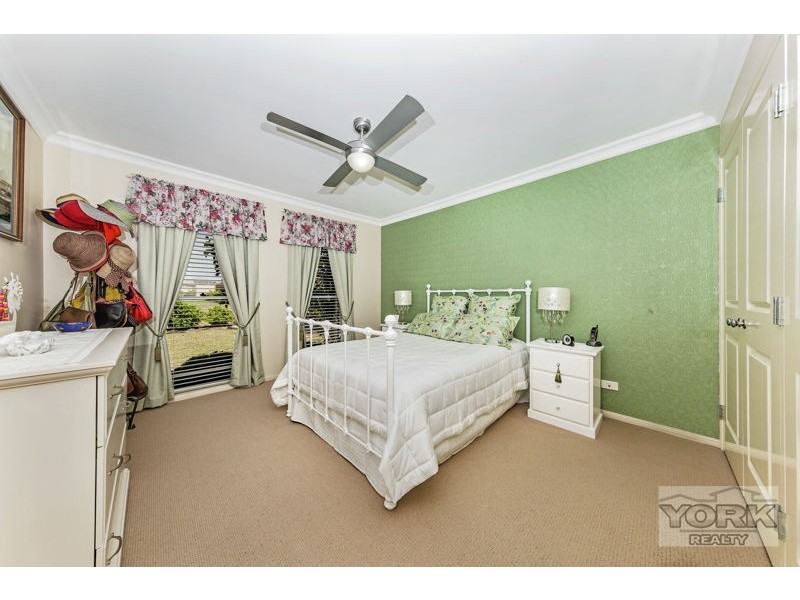 25 Ashford Drive, Wyreema QLD 4352