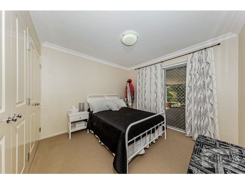 25 Ashford Drive, Wyreema QLD 4352
