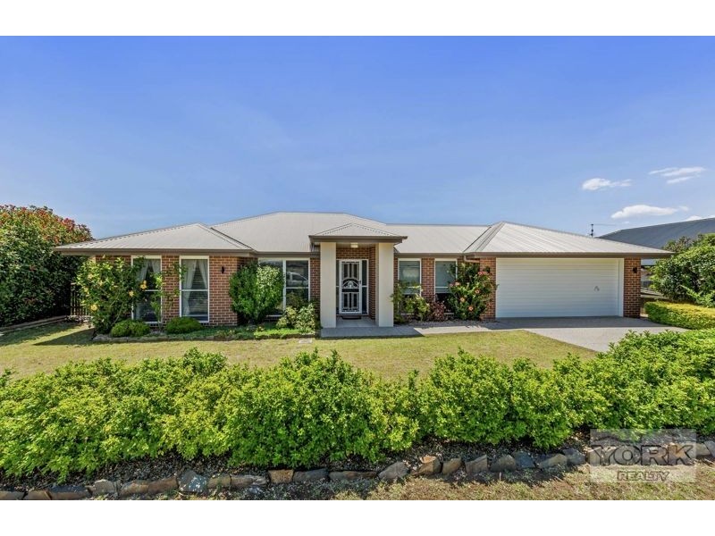 25 Ashford Drive, Wyreema QLD 4352