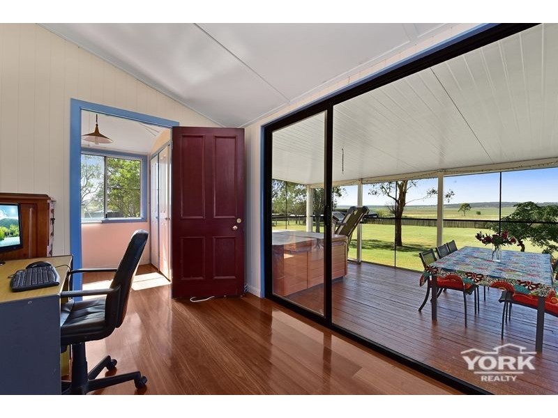 949 Clifton Pittsworth Road, Back Plains QLD 4361