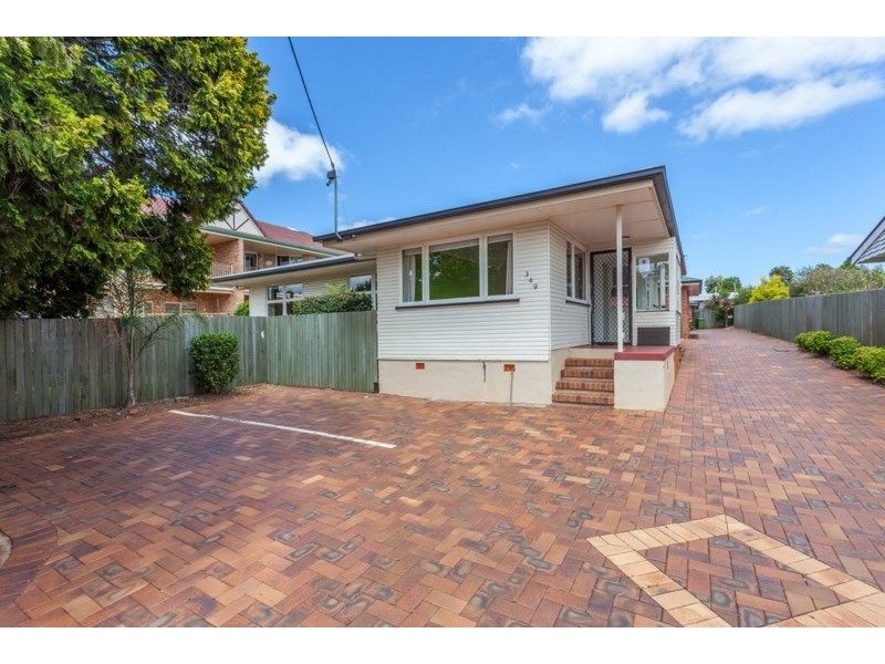 1/349 West Street, Harristown QLD 4350