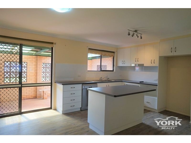23 Denyer Street, Wilsonton QLD 4350
