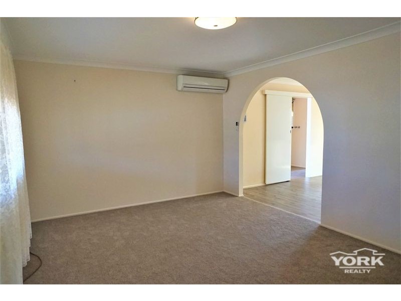 23 Denyer Street, Wilsonton QLD 4350