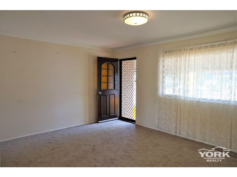 23 Denyer Street, Wilsonton QLD 4350