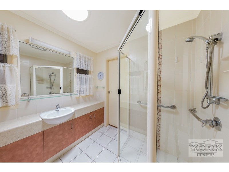 61/303 Spring Street (Kingfisher Gardens Lifestyle Village), Kearneys Spring QLD 4350