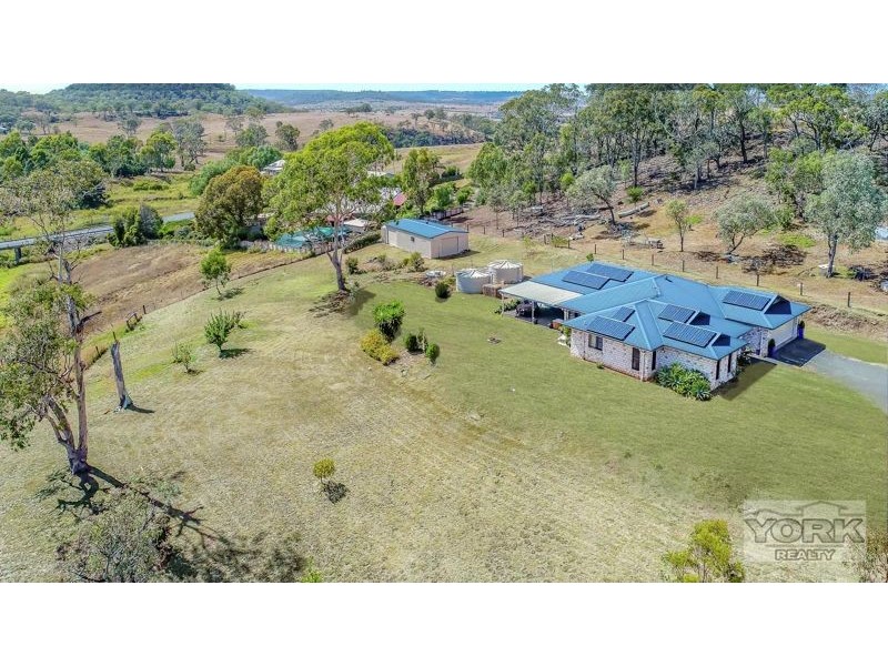 1 Saintly Place, Hodgson Vale QLD 4352