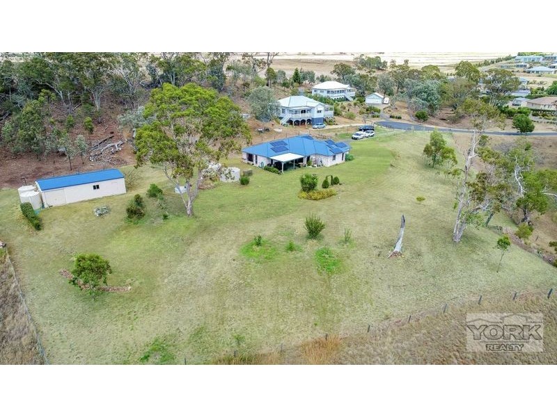 1 Saintly Place, Hodgson Vale QLD 4352