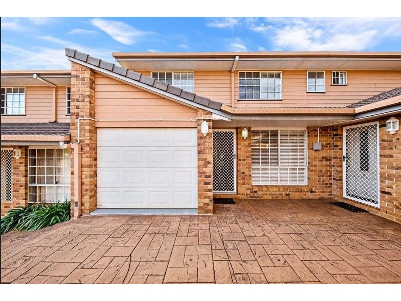 Kearneys Spring QLD 4350