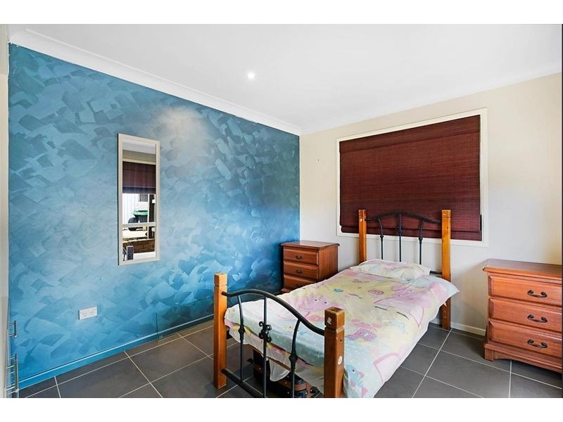 22 Schloss Court, Westbrook QLD 4350