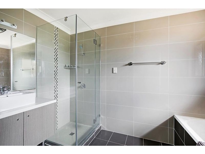 22 Schloss Court, Westbrook QLD 4350