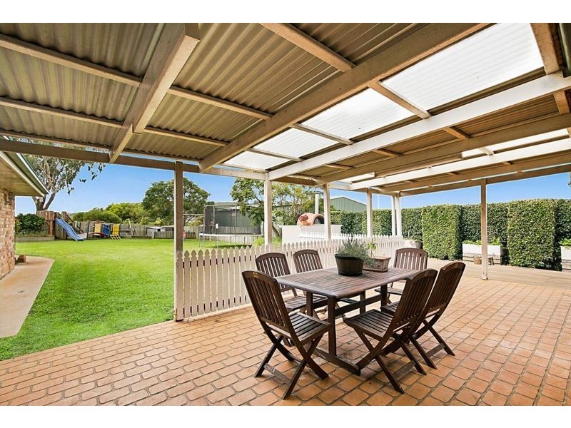 22 Schloss Court, Westbrook QLD 4350