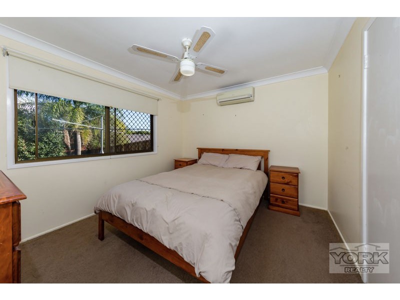 34 Miranda Drive, Wilsonton Heights QLD 4350