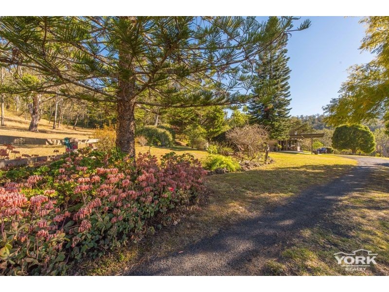 400 Upper Flagstone Creek Road, Upper Flagstone QLD 4344