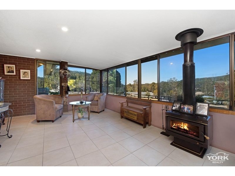 400 Upper Flagstone Creek Road, Upper Flagstone QLD 4344