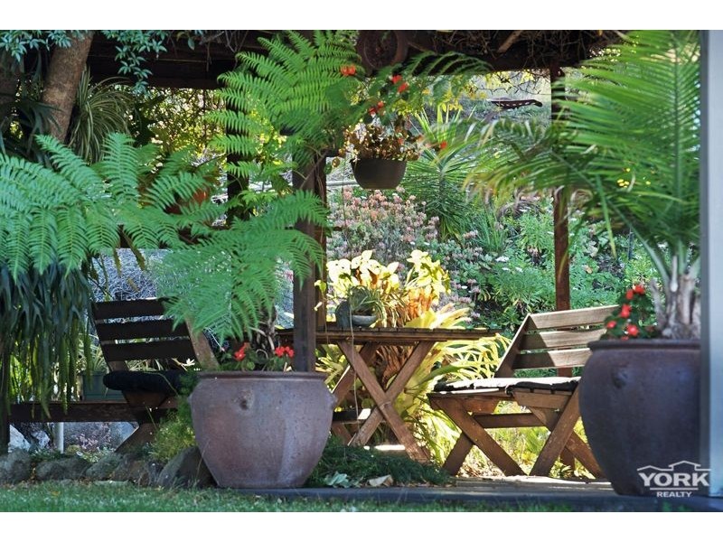 400 Upper Flagstone Creek Road, Upper Flagstone QLD 4344