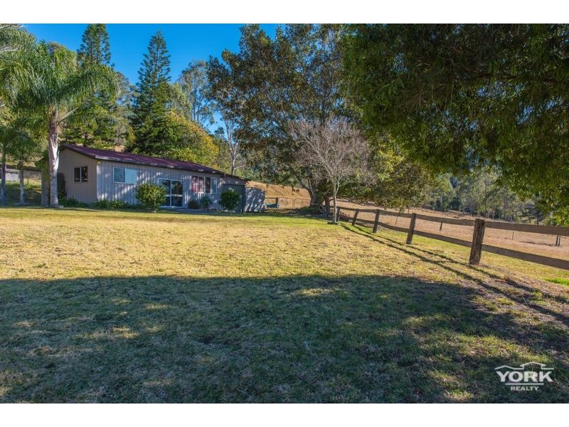 400 Upper Flagstone Creek Road, Upper Flagstone QLD 4344