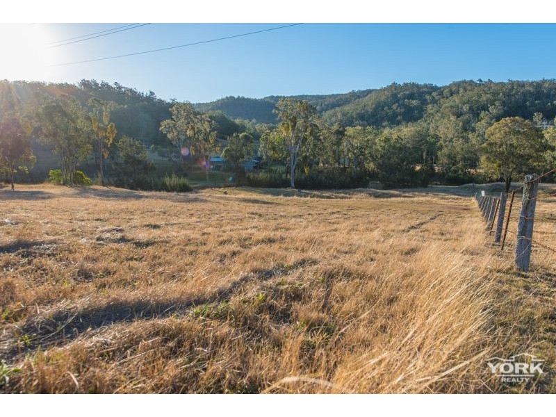 400 Upper Flagstone Creek Road, Upper Flagstone QLD 4344