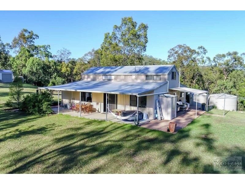 274 Stevens Road, Murphys Creek QLD 4352