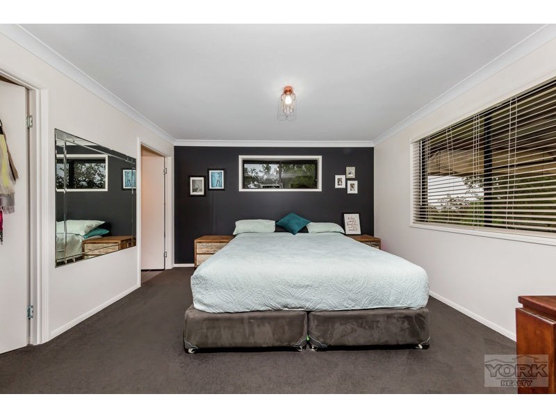 274 Stevens Road, Murphys Creek QLD 4352