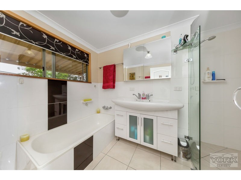 274 Stevens Road, Murphys Creek QLD 4352