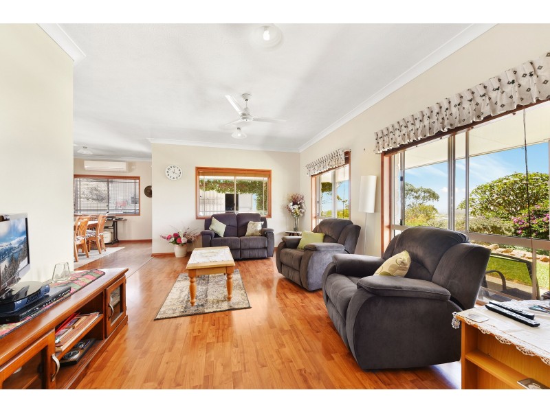 15 Darel Street, Kingsthorpe QLD 4400