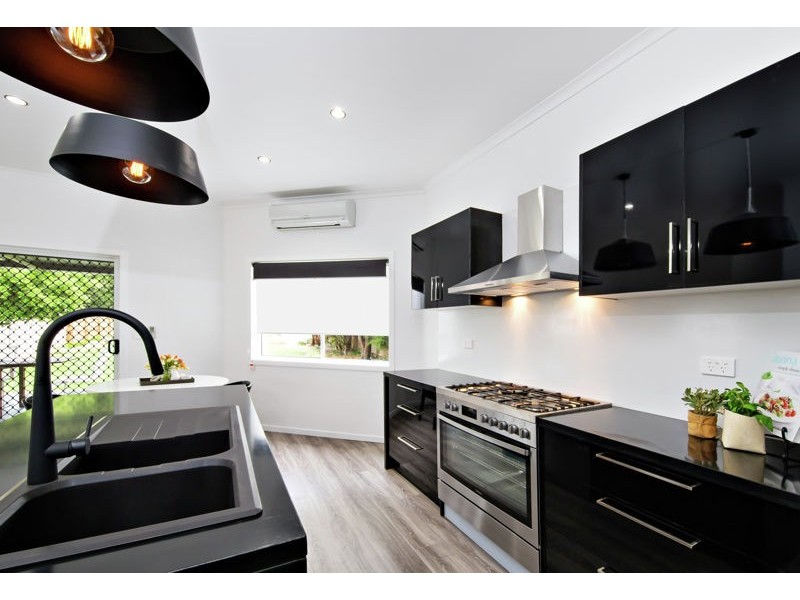 14 Victory Street, Newtown QLD 4350