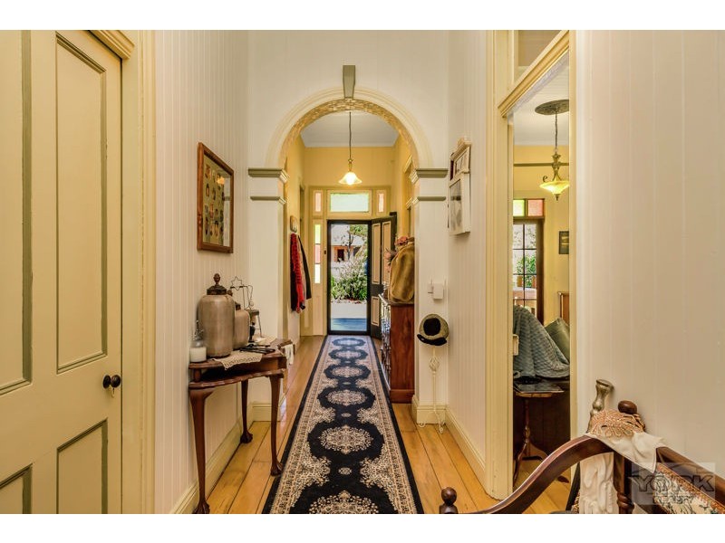 31 Healy Street, South Toowoomba QLD 4350
