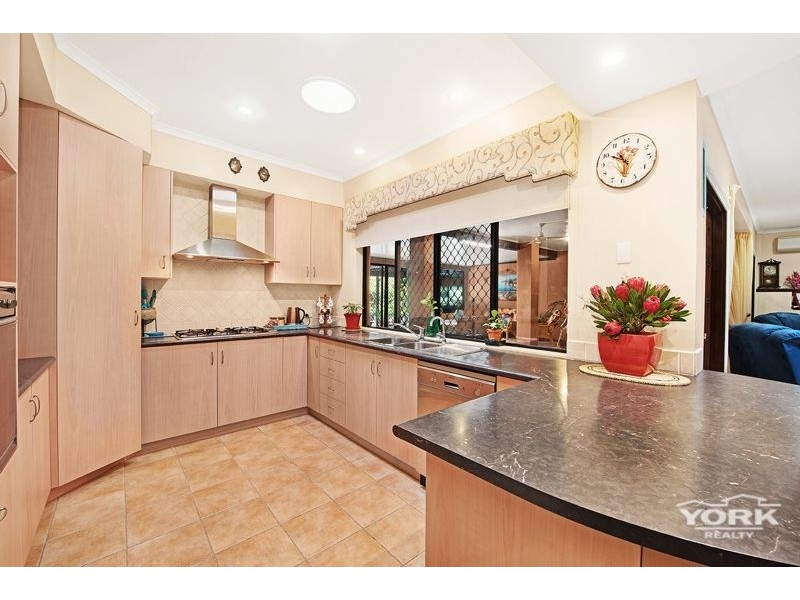 17 Diosma Drive, Highfields QLD 4352