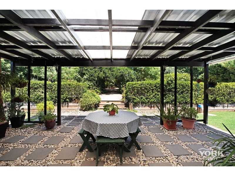 17 Diosma Drive, Highfields QLD 4352