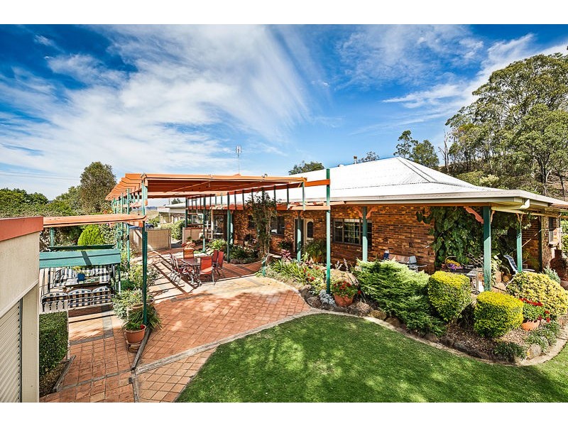 12808 New England Highway, Hodgson Vale QLD 4352